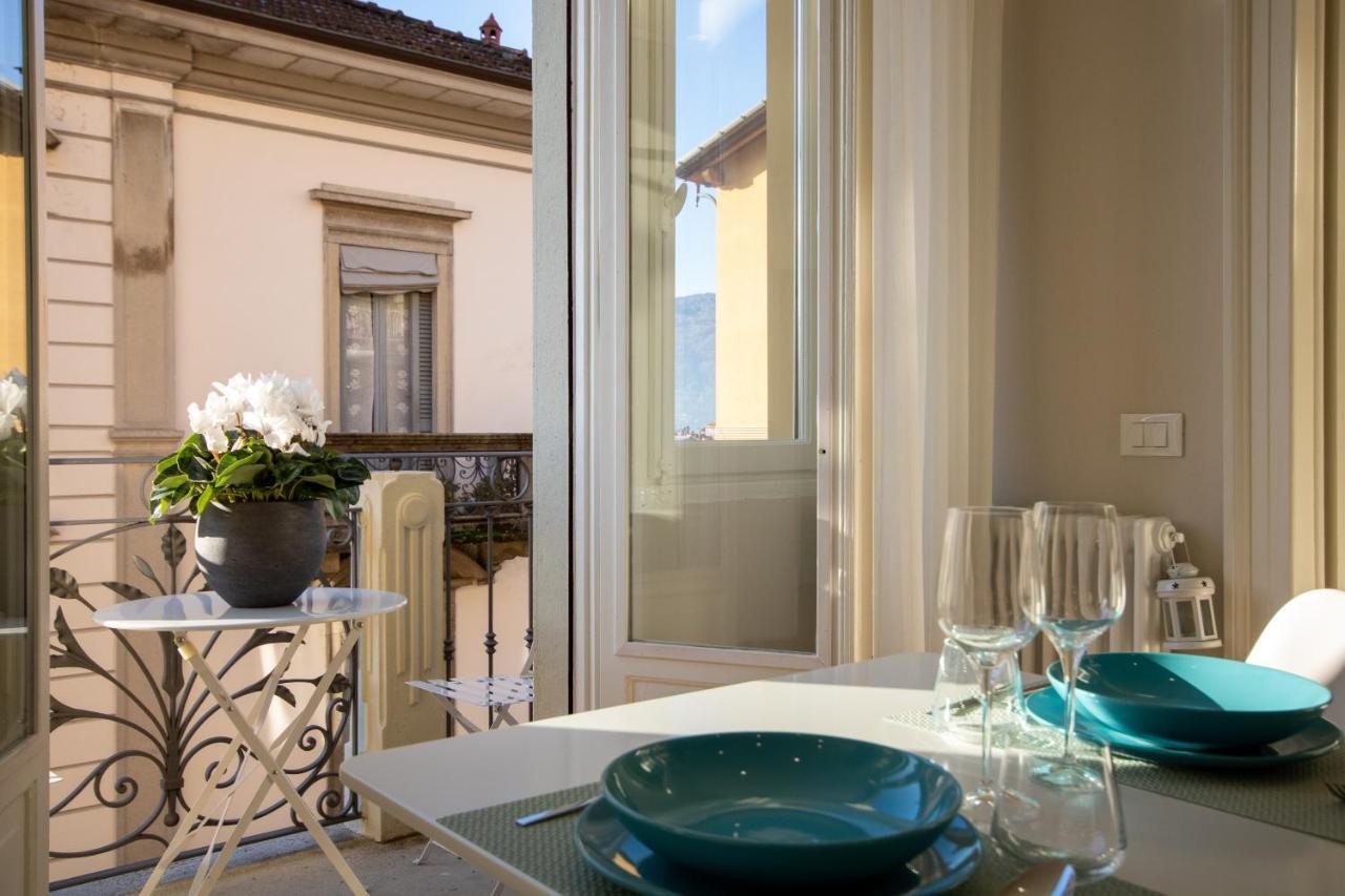 Aqualago Casa Vacanze Apartment D 베르바니아 외부 사진